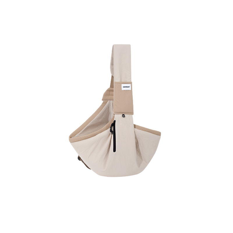 Ergonomic Portable Hands-Free Pet Sling Carrier interior view