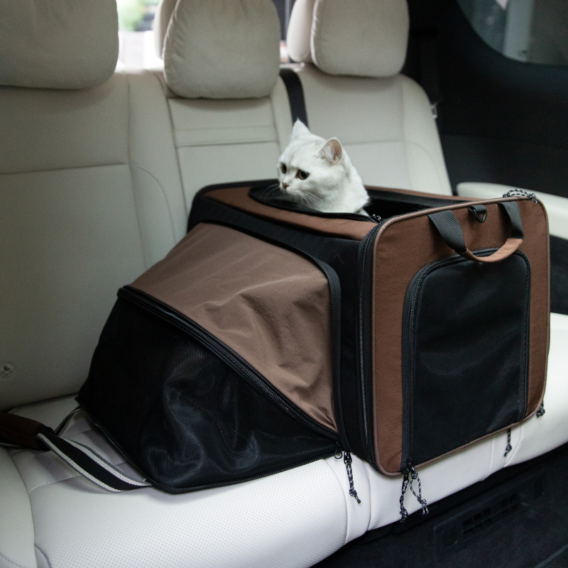 MAX Expandable Pet Travel Carrier for Cats and Small Dogs