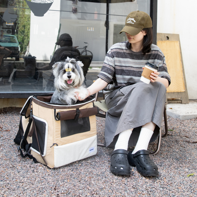 Pet Backpack Carrier with Expandable Tent Space
