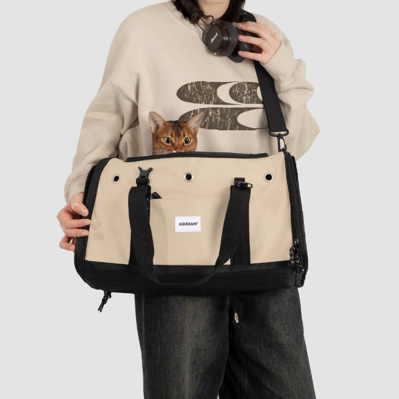 Toast-Style Airline Pet Carrier with Breathable Mesh Windows