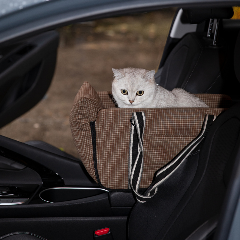 Centre Console Pet Car Seat for Cats and Small Dogs
