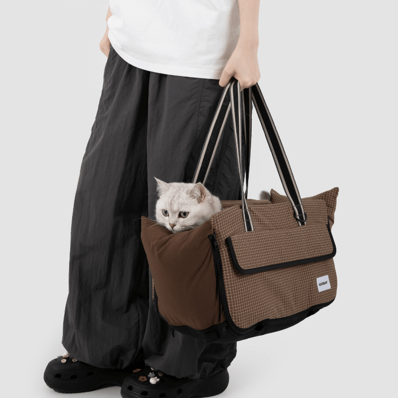 Centre Console Pet Car Seat for Cats and Small Dogs - ZoePaws