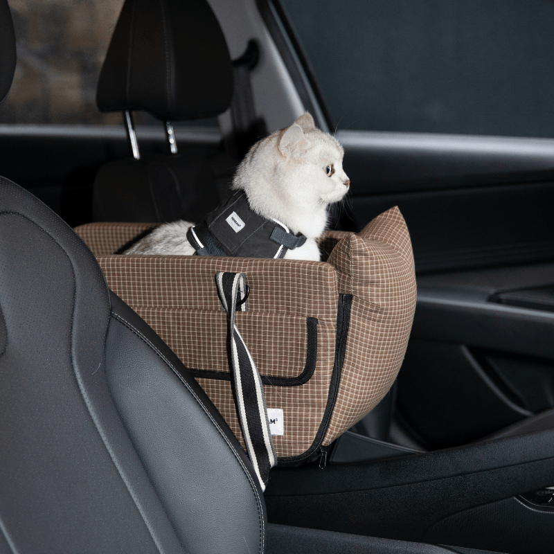 Centre Console Pet Car Seat for Cats and Small Dogs - ZoePaws