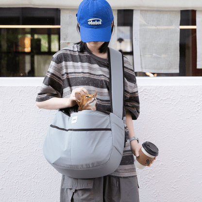 Outdoor Pet Tote Shoulder Bag for Cats and Small Dogs - ZoePaws